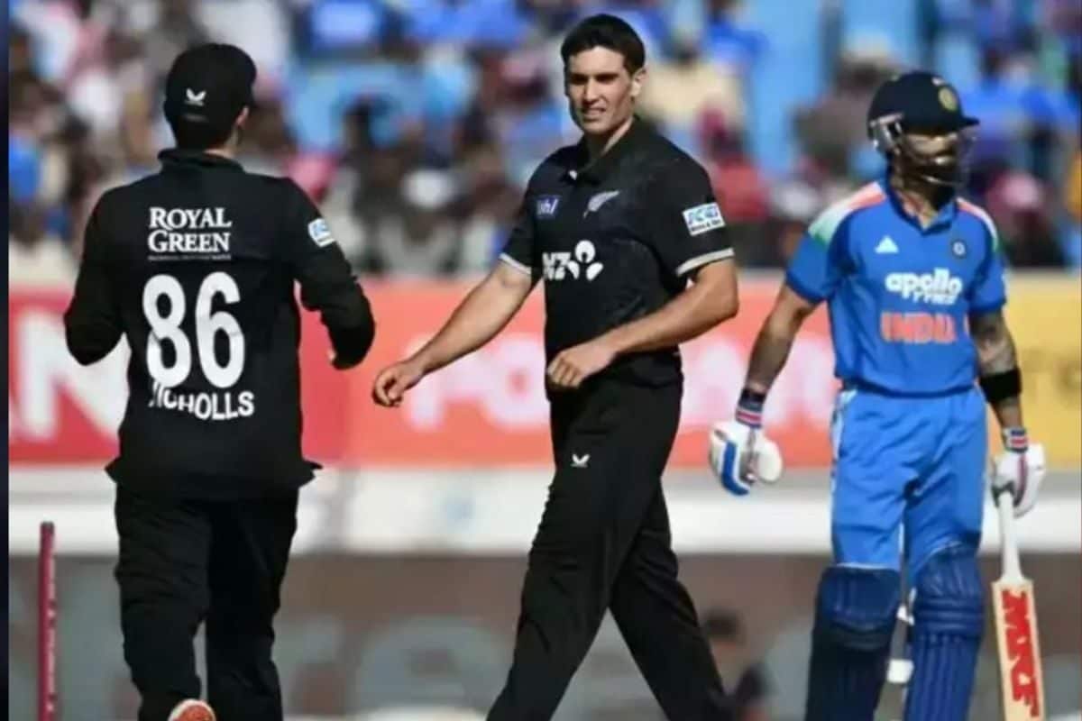 विराट को 2 बार आउट करने वाले क्लॉर्क को मिला ईनाम, बड़े नामों का शिकार करने वाला टी-20 टीम में, अलर्ट पर टीम इंडिया