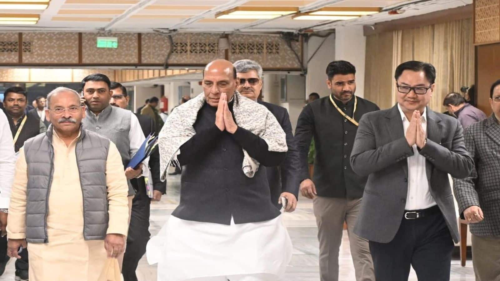 Budget 2026: मनरेगा, प्रदूषण और विदेश नीति समेत इन मुद्दे को उठाएगा विपक्ष, बजट सत्र से पहले सर्वदलीय बैठक में एजेंडे पर हुई चर्चा