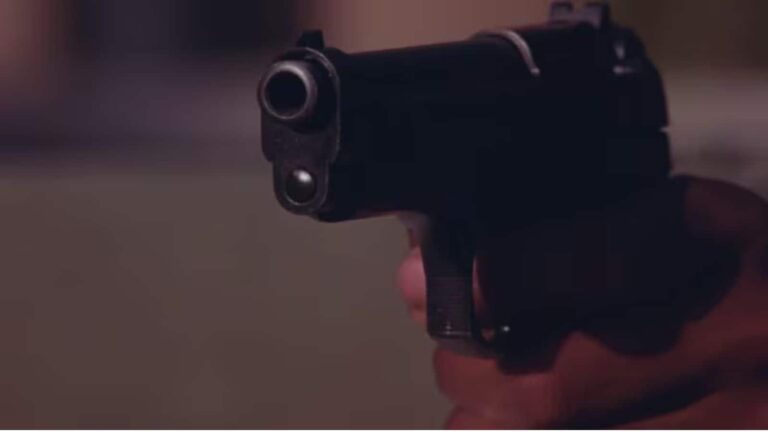 दिल्ली के रोहिणी में प्रॉपर्टी डीलर के घर पर ताबड़तोड़ फायरिंग, ₹3 करोड़ की रंगदारी न देने पर 'परिवार' को दी खत्म करने की धमकी