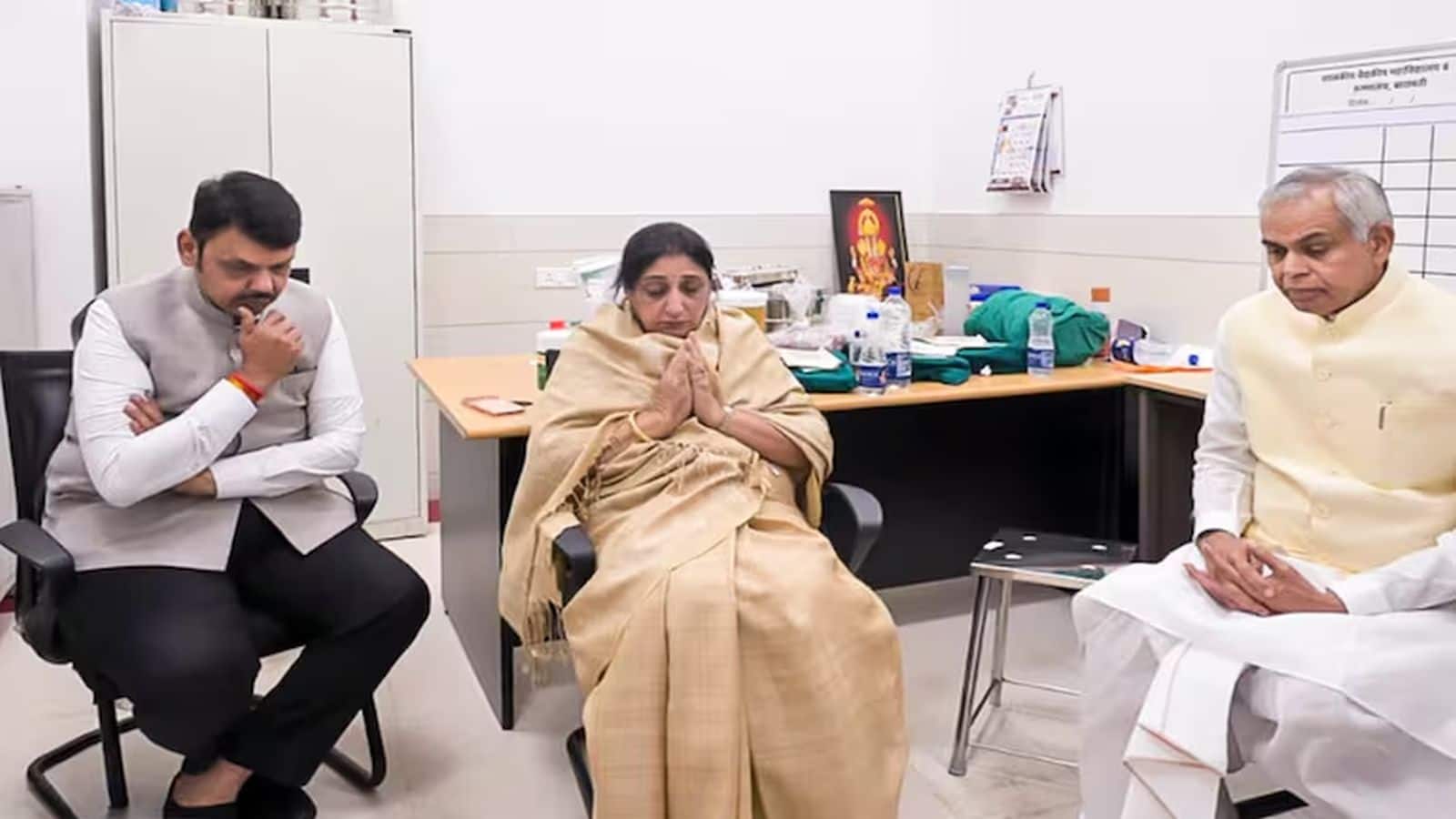 Sunetra Pawar: 'अजित दादा के परिवार के साथ खड़े हैं': देवेंद्र फडणवीस ने डिप्टी सीएम के फैसले पर NCP का किया समर्थन