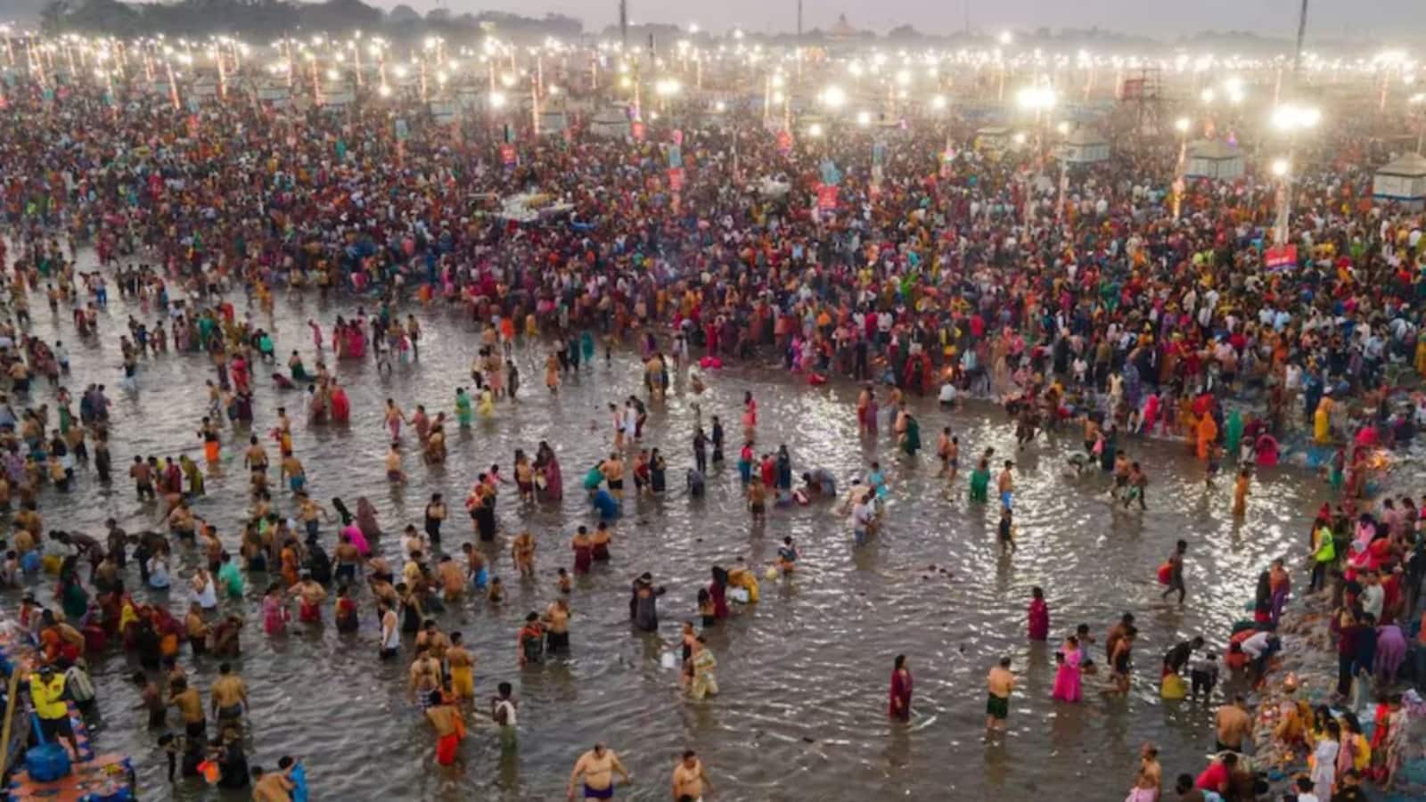 Magh Mela 2026: एकादशी पर 9.5 लाख श्रद्धालुओं ने लगाई संगम में डुबकी, मकर संक्रांति पर पहुंच सकते हैं 1 करोड़ श्रद्धालु