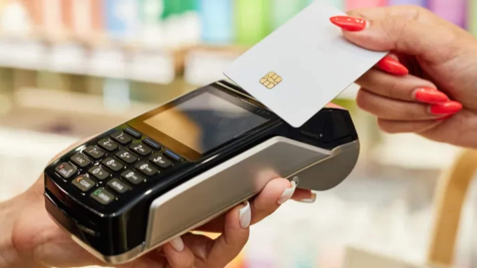 क्या है Ghost Tapping? स्कैमर कैसे उठाते हैं टैप-टू-पे कार्ड का फायदा, जानें