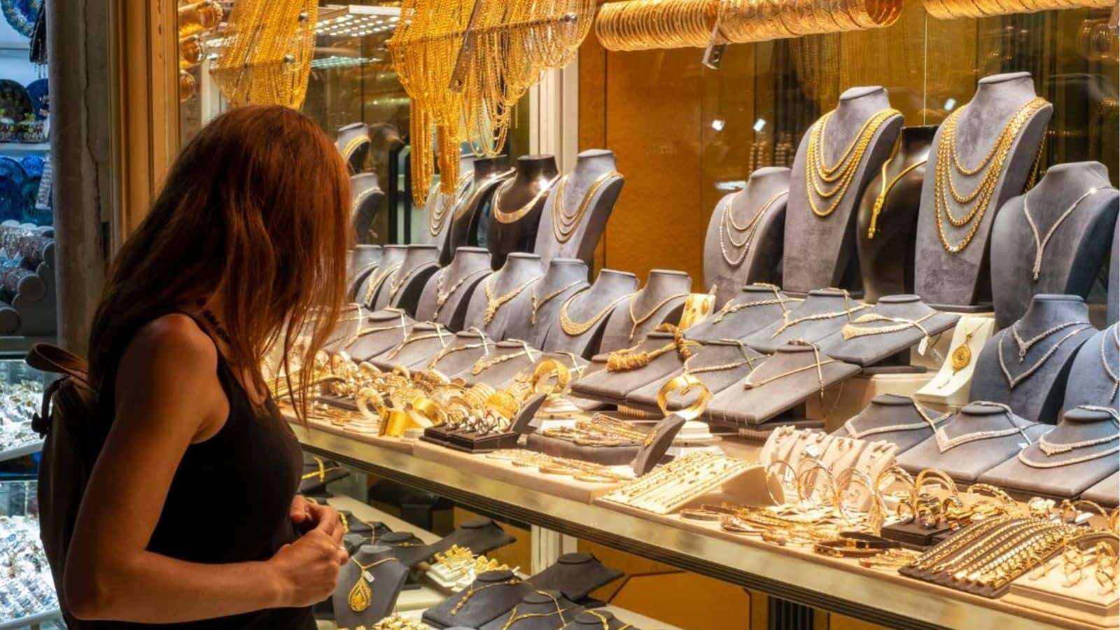 बुर्का, नकाब या मास्क पहनने वाले नहीं खरीद पाएंगे सोना-चांदी! बिहार के सर्राफा व्यापारियों का बड़ा ऐलान