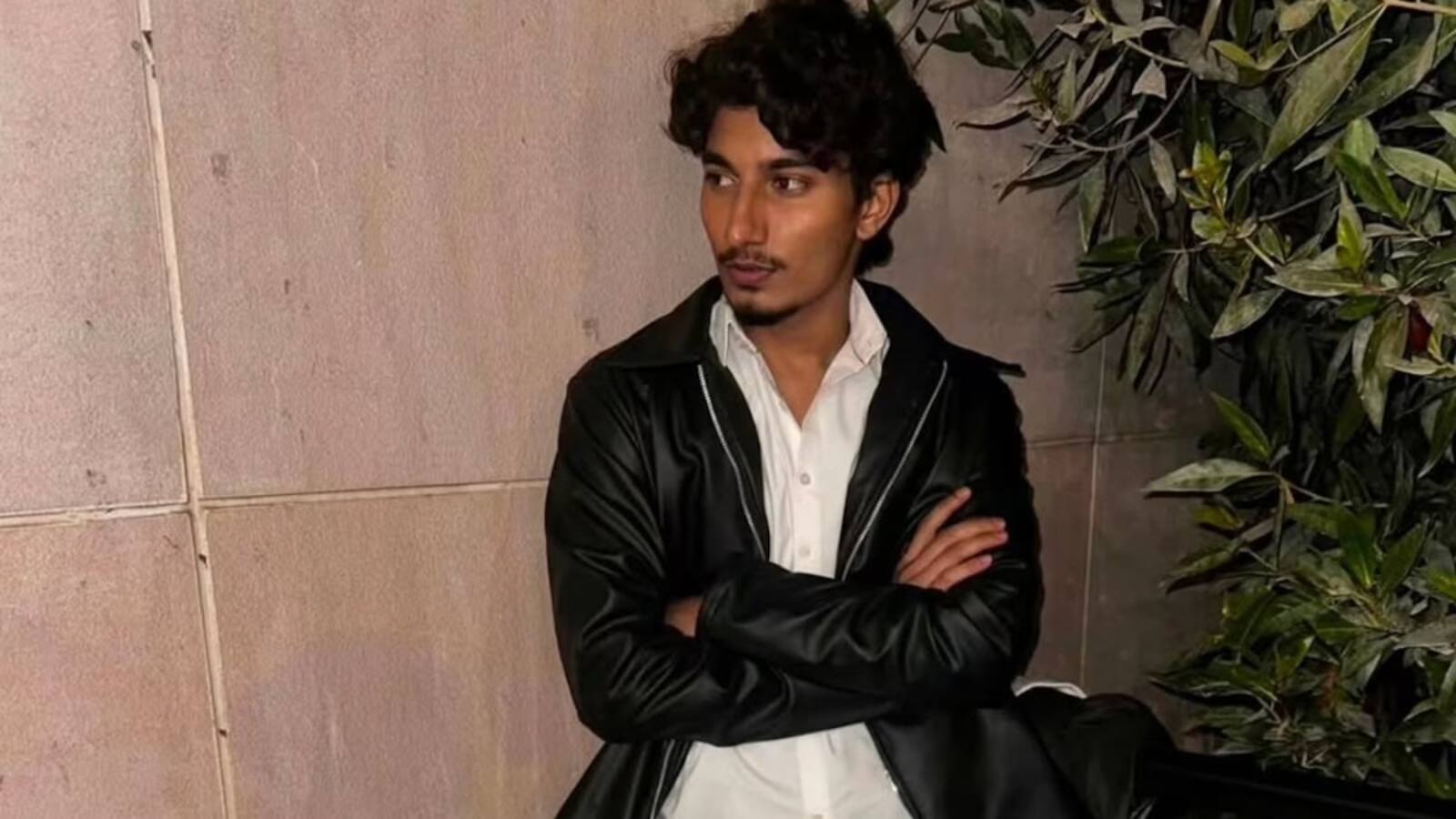 Greater Noida Student Suicide: शराब पीने पर डांट पड़ी, तो बीटेक के छात्र ने हॉस्टल से कूदकर दी जान, जांच में जुटी पुलिस