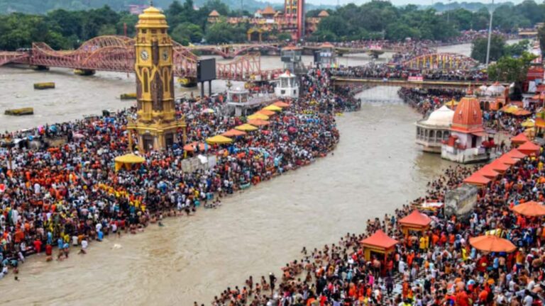 Haridwar: हरिद्वार में हर-की-पौड़ी पर गैर-हिंदुओं के प्रवेश वर्जित के लगे बोर्ड, सरकार भी कर रही है विचार; विपक्ष ने बताया संविधान का उल्लंघन