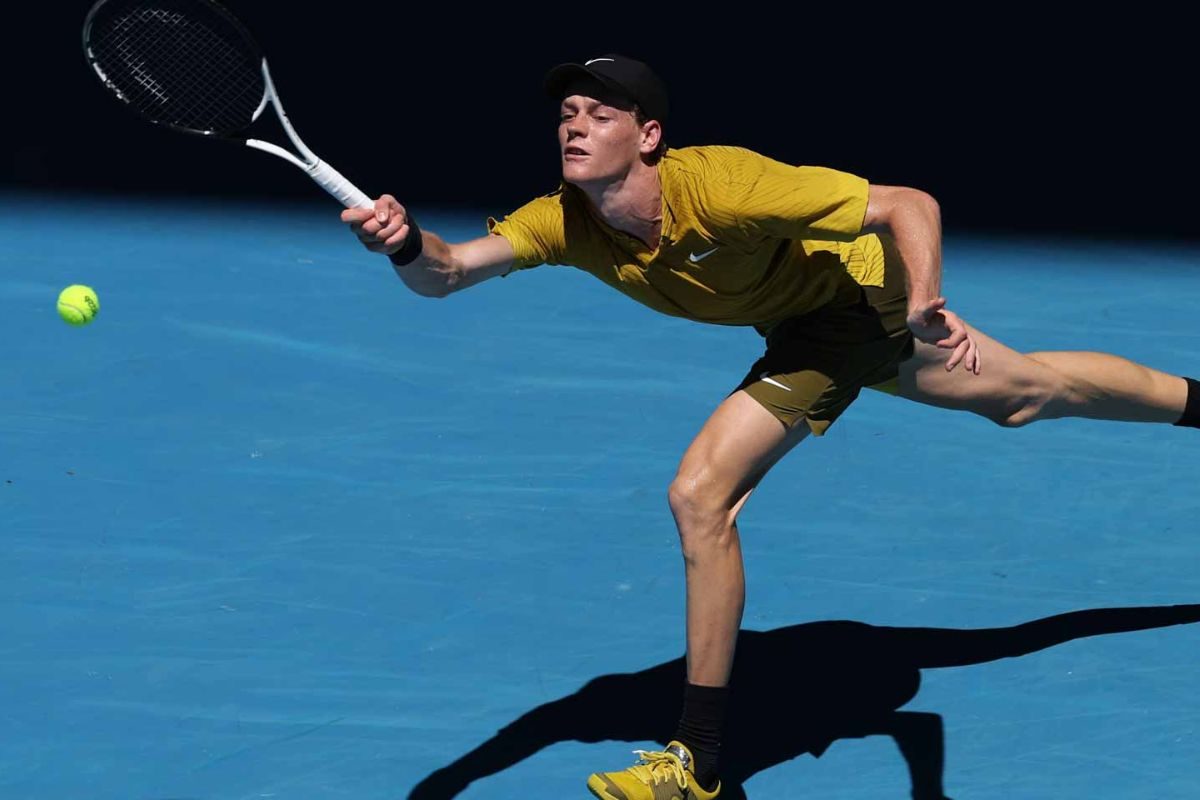 ऑस्ट्रेलियन ओपन: क्रैम्प से जूझते हुए यानिक सिनर ने दर्ज की जीत, चौथी दौर में पहुंचे