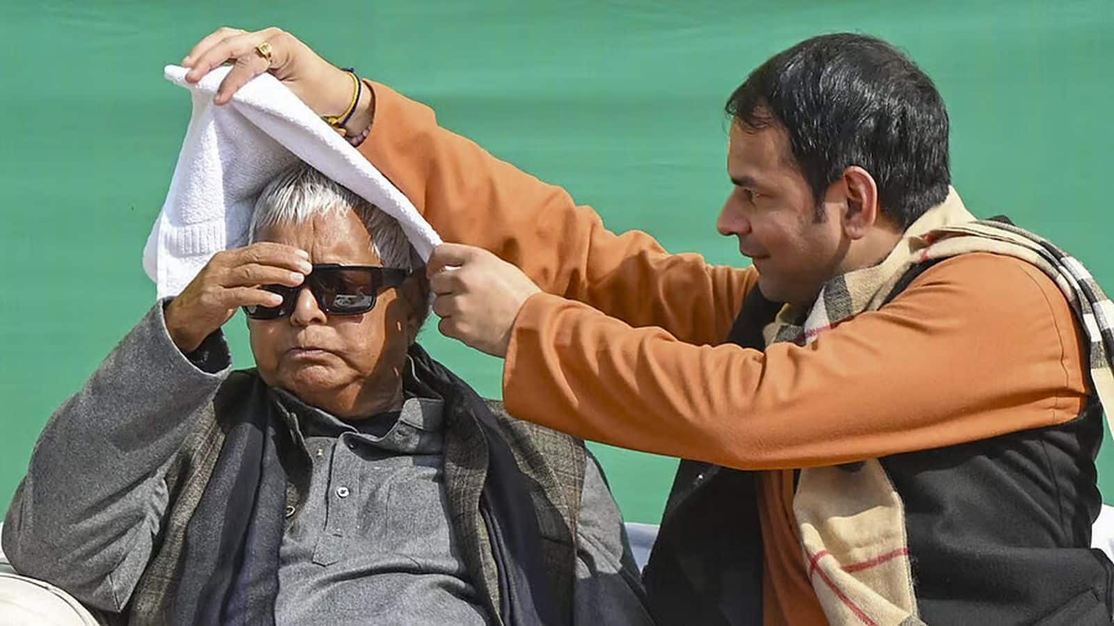 Tej Pratap Yadav: 'RJD का JJD में विलय होगा...'; पिता लालू प्रसाद से मुलाकात के बाद तेज प्रताप यादव का बड़ा दावा