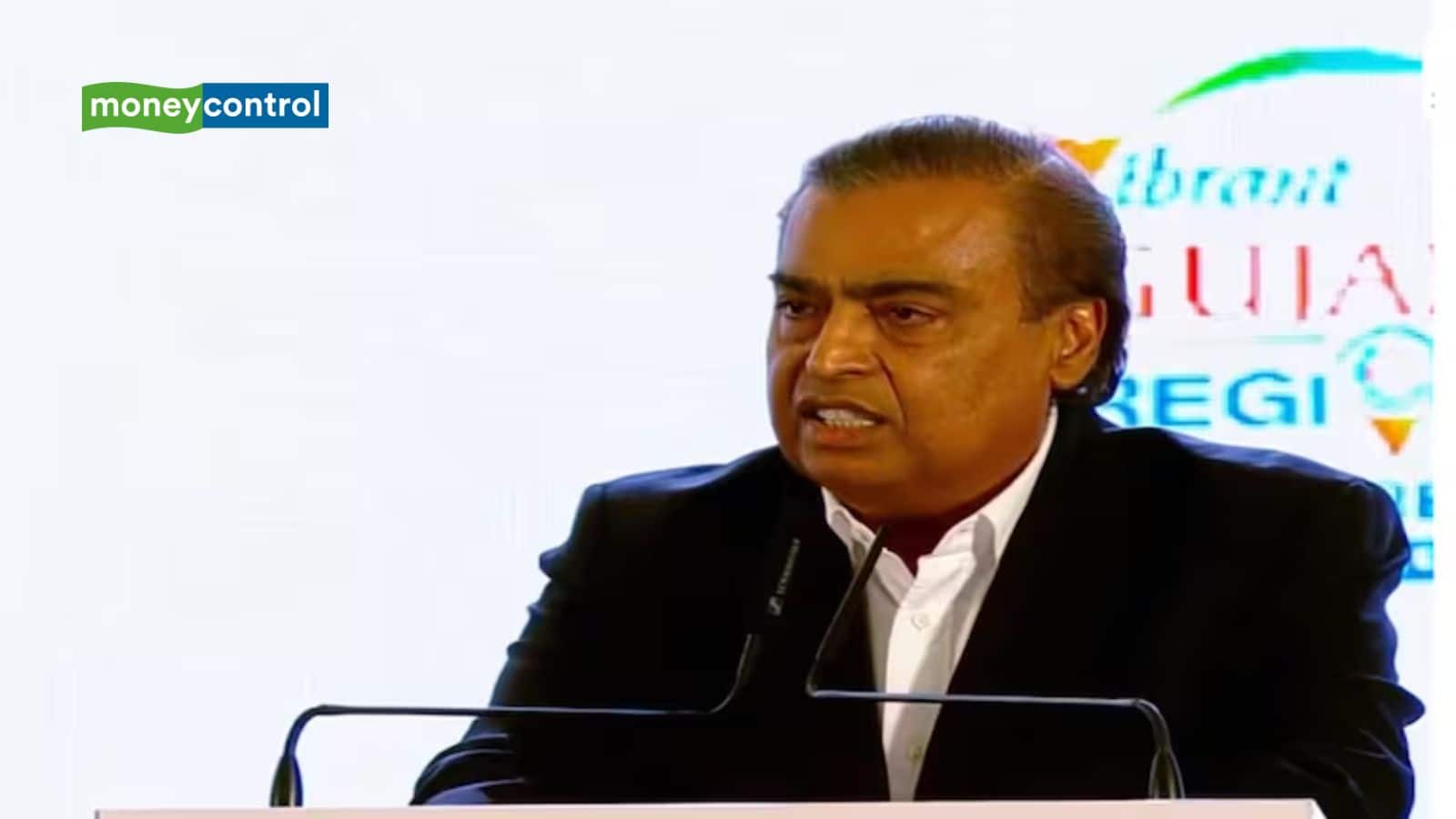 मुकेश अंबानी ने गुजरात के लिए किए पांच बड़े वादे, 5 साल में ₹7 लाख करोड़ का निवेश करेगी रिलायंस