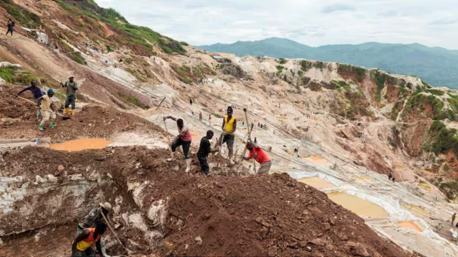 Congo Mine Collapse: कांगो में कोल्टन खदान धंसने से 200 से अधिक लोगों की मौत, कई अब भी लापता