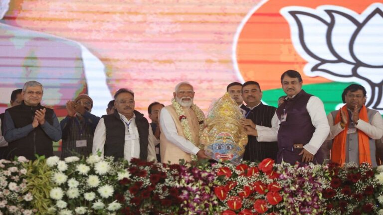 PM Modi Visit Bengal: "Gen Z को BJP के विकास मॉडल पर भरोसा"; बंगाल पहुंचे PM मोदी ने BMC जीत को बताया ऐतिहासिक