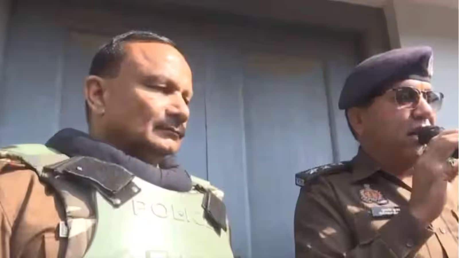 Sambhal Violence: संभल हिंसा मामले में मुख्य आरोपी मास्टरमाइंड शारिक साठा की संपत्ति कुर्क, कोर्ट के आदेश के बाद पुलिस ने किया जब्त