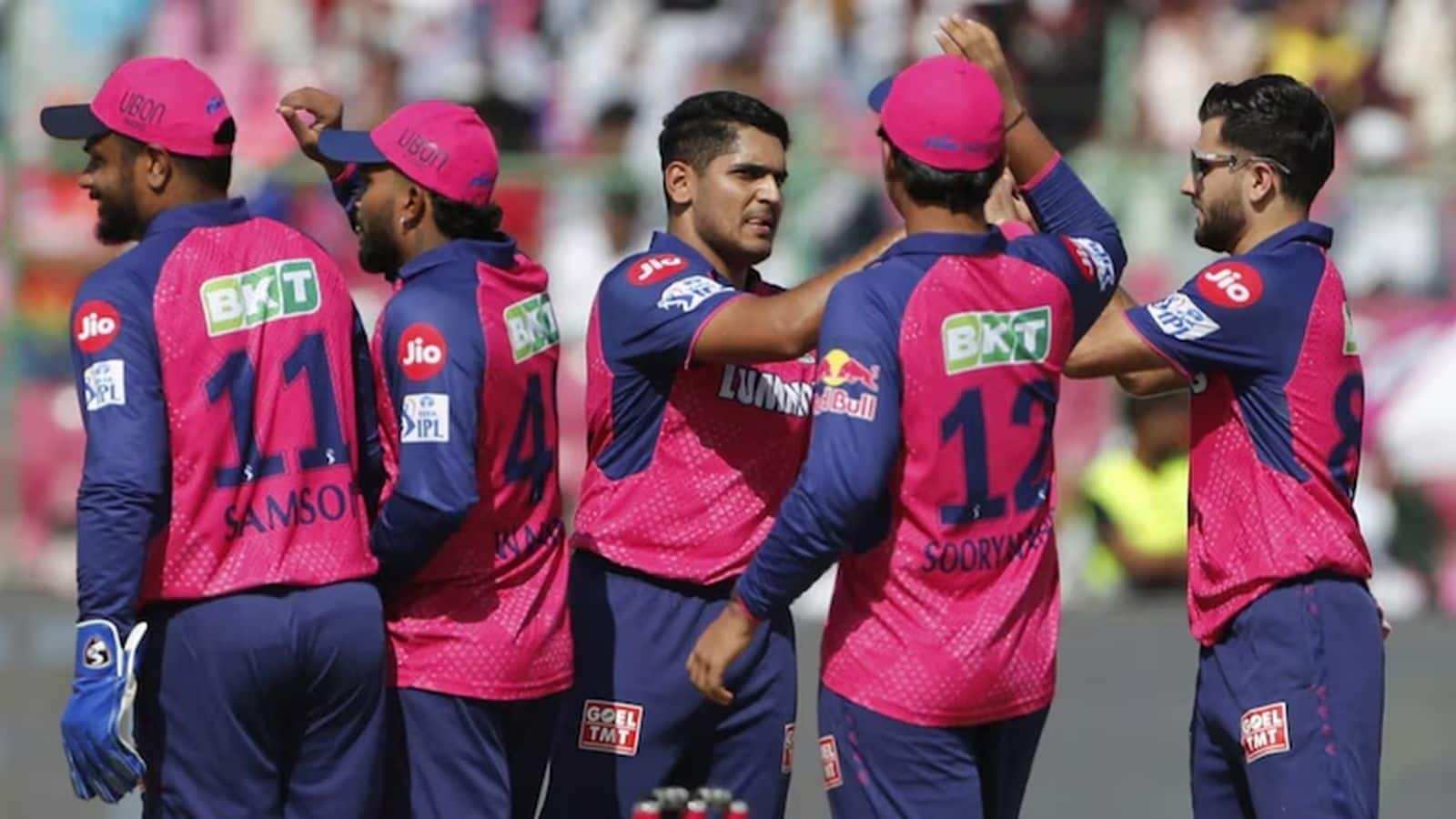 IPL 2026 से पहले ही बिक जाएगी राजस्थान रॉयल्स? Rajasthan Royals को $1.3 बिलियन का मिला ऑफर