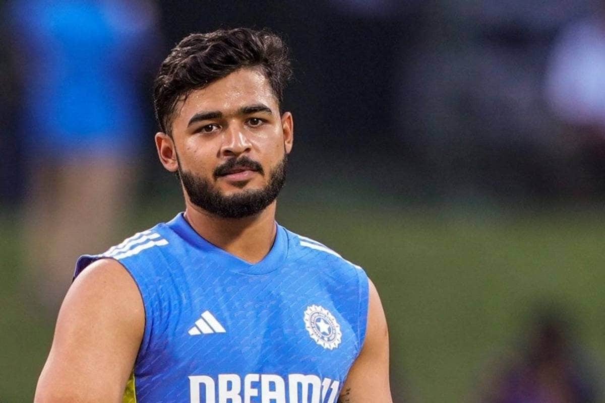 अनफिट सुंदर की जगह इस खिलाड़ी को बुलाया गया मुंबई, 2 अप्रैल को टीम के साथ जुड़ेंगे, गंभीर का चेला खेल सकता है वर्ल्ड कप