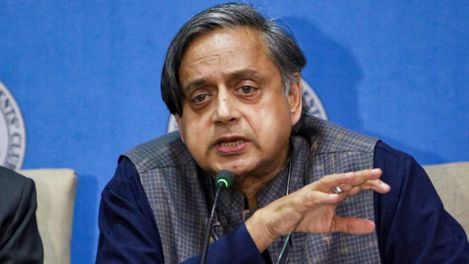 Shashi Tharoor: मुस्तफिजुर रहमान के IPL से बाहर होने पर शशि थरूर का BCCI पर हमला, बोले- क्रिकेट को राजनीति का शिकार न बनाए, बांग्लादेश पाकिस्तान नहीं है