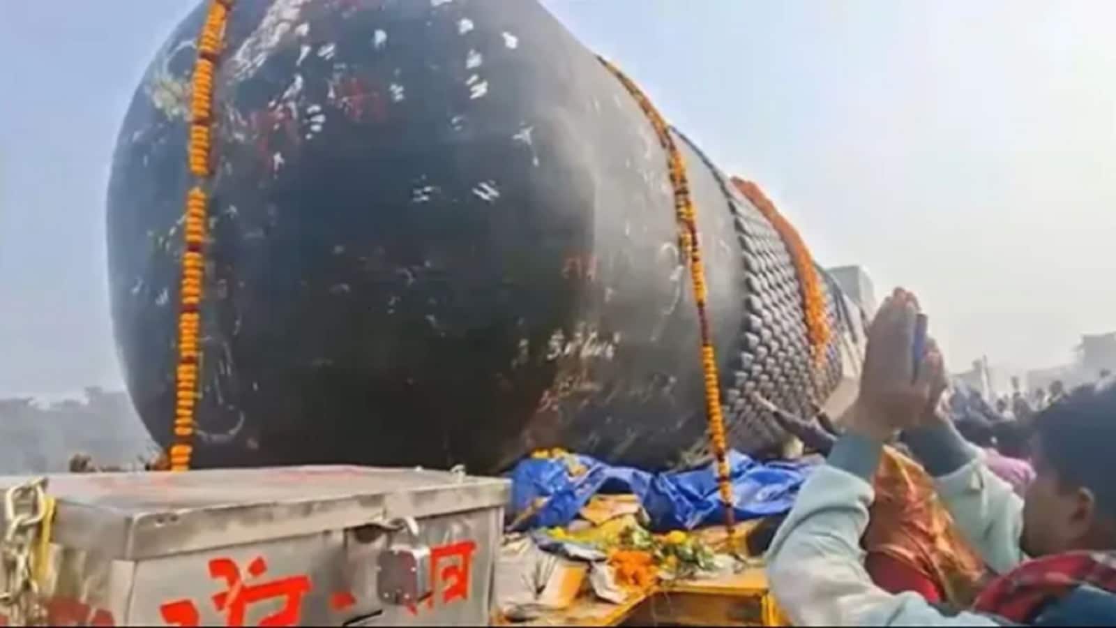 Virat Ramayan Mandir Shivling Sthapana:माघ शिवरात्रि पर बिहार के इस मंदिर में आज स्थापित होगा 210 टन का शिवलिंग, जानें क्या है स्थापना मुहूर्त