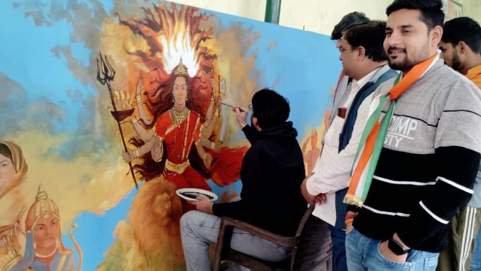 UP Diwas 2026: 150 फीट ऊंची वंदे मातरम पेंटिंग बनेगी यूपी दिवस की शान, कई कार्यक्रम भी होंगे आयोजित