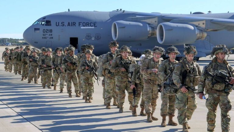 US Iran Tension: ईरान की धमकी से घबरा गया अमेरिका, मिडिल ईस्ट से सैनिकों को वापस बुलाने का दिया आदेश!