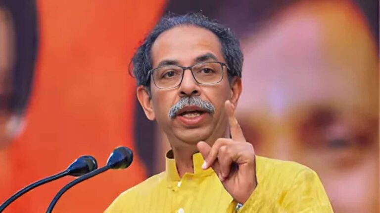 मुबंई में फिर शुरू हुई रिसॉर्ट पॉलिटिक्स! उद्धव ठाकरे के 11 कॉर्पोरेटर अनरीचेबल...पार्टी ने उठाया ये बड़ा कदम