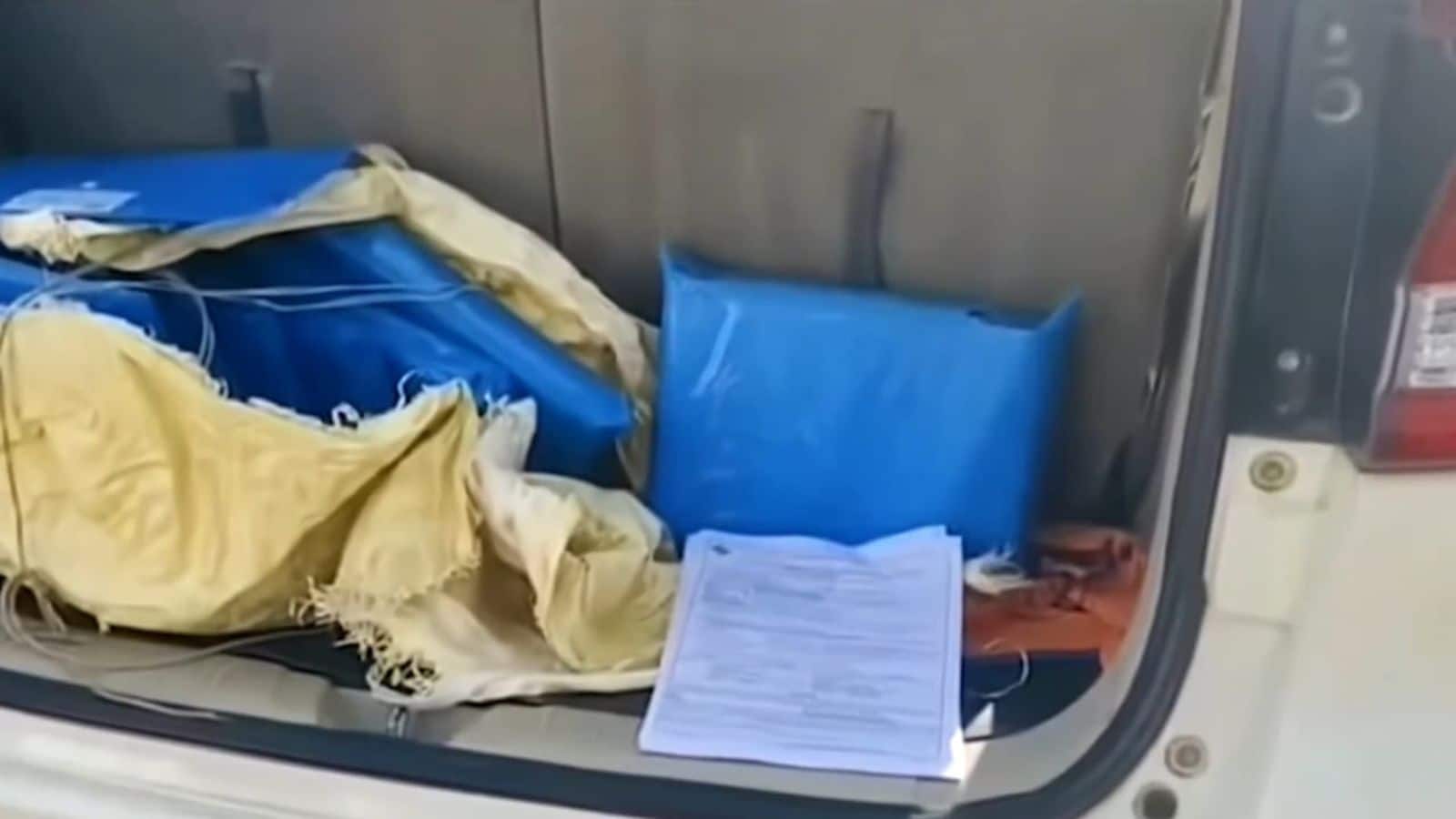 पश्चिम बंगाल के बांकुरा में वोटर लिस्ट से नाम हटाने वाले फॉर्म से भरी गाड़ी पकड़ी गई, TMC ने BJP पर लगाए गंभीर आरोप