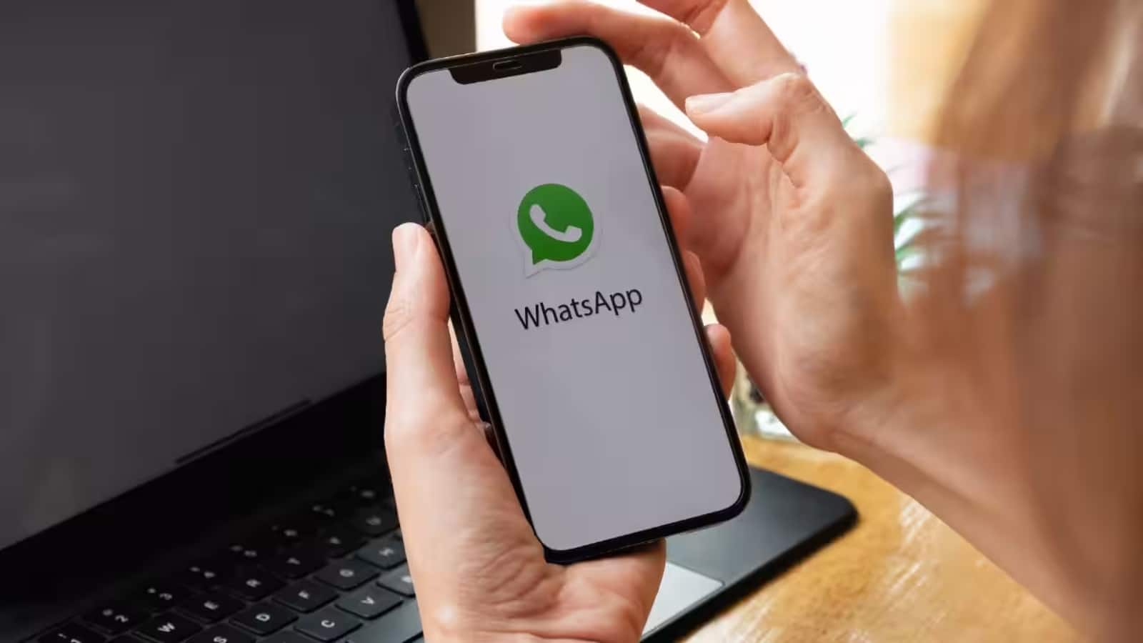 WhatsApp Privacy: WhatsApp की ये 8 सेटिंग्स आपकी प्राइवेसी को बना देंगी फुल प्रूफ, फॉलो करें ये स्टेप्स