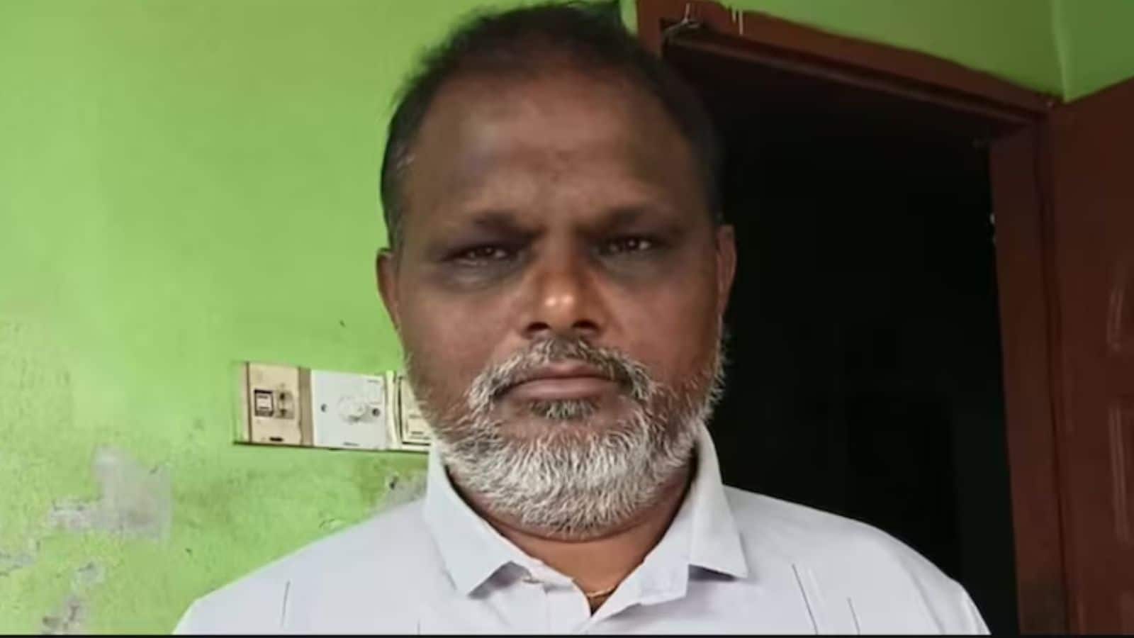 Bangladesh: बांग्लादेश में एक और हिंदू की सरेआम हत्या, पूर्व BNP नेता ने व्यापारी लिटन चंद्र दास की फावड़े से पीट-पीटकर की हत्या