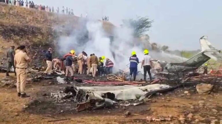 Ajit Pawar Plane Crash: उड़ान से पहले विमान से हुआ कोई छेड़छाड़? बारमती पहुंची फॉरेंसिक टीम...CID ने शुरू की जांच