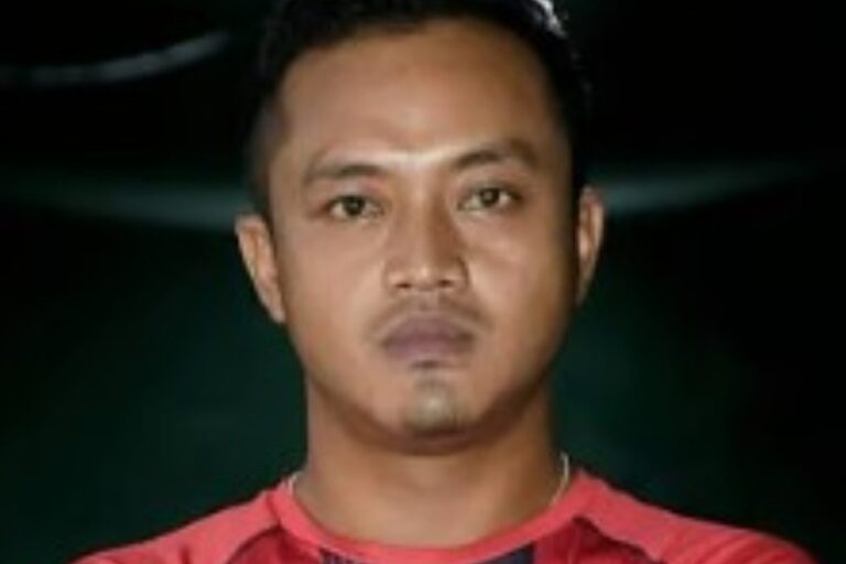 हार्ट अटैक से क्रिकेटर की मैदान पर मौत, बैटिंग करके बाद वापस लौट रहा था पवेलियन, शोक में क्रिकेट जगत