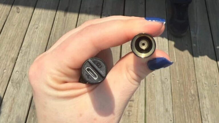 Bengaluru Sandhya Theatre: बेंगलुरु के थिएटर में लेडीज टॉयलेट में मिला सीक्रेट कैमरा, भारी बवाल के बाद युवक गिरफ्तार