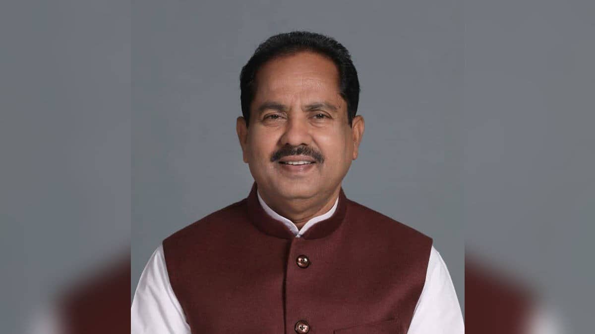 BJP MLA Shyam Bihari Lal Death: बर्थडे के एक दिन बाद ही BJP विधायक को बीच मीटिंग में आया हार्ट अटैक, मौत; CM योगी ने जताया शोक