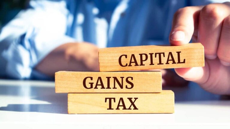 Budget 2026:  क्या LTCG टैक्स में होगा बड़ा बदलाव? जानें शेयर बाजार में क्यों है डर का माहौल
