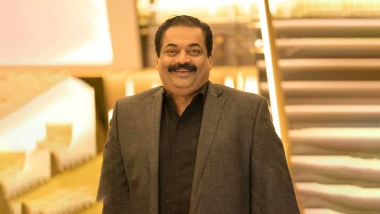 Bengaluru: ऑफिस में चल रही थी IT की रेड, कैबिन में पहुंचे जाने-माने बिजनेसमैन सीजे रॉय, खुद को मारी गोली; मौत