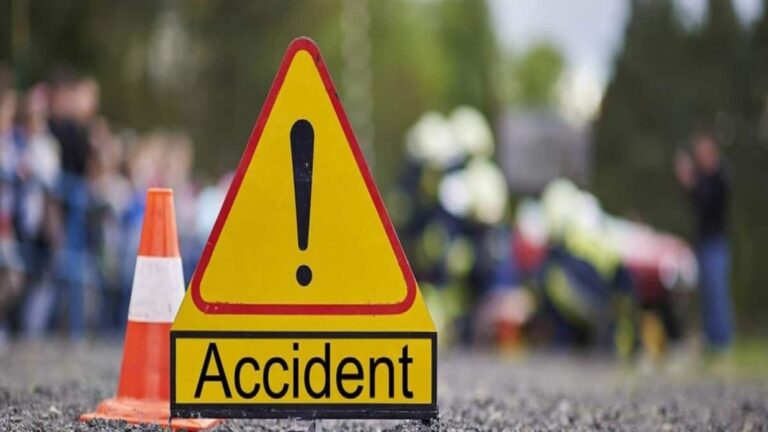 रांची में भीषण सड़क हादसा, बरातियों से भरी बस पलटी, 5 की मौत...कई लोगों की हालत गंभीर