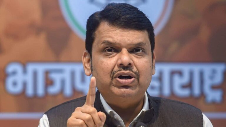 BMC Mayor Row: 'एकनाथ शिंदे के साथ कोई मतभेद नहीं...': देवेंद्र फडणवीस ने बताया कब होगा मुंबई मेयर के नाम का ऐलान