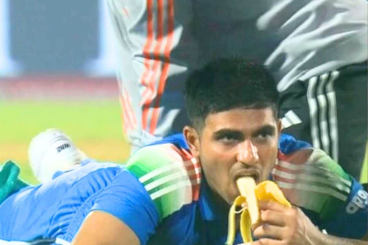 शुभमन गिल के राजकोट में खेलने पर सवाल, कप्तान ने कराया पीठ का पूरा चेकअप, वडोदरा में बल्लेबाजी के दौरान उभरा था दर्द