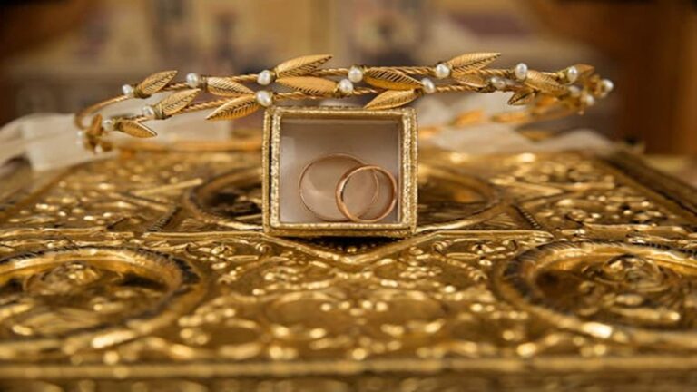 Gold Price Today: तीन दिनों में ₹6000 से अधिक महंगा हुआ 10 ग्राम गोल्ड, 10 अहम शहरों में अब बिक रहा इस भाव पर