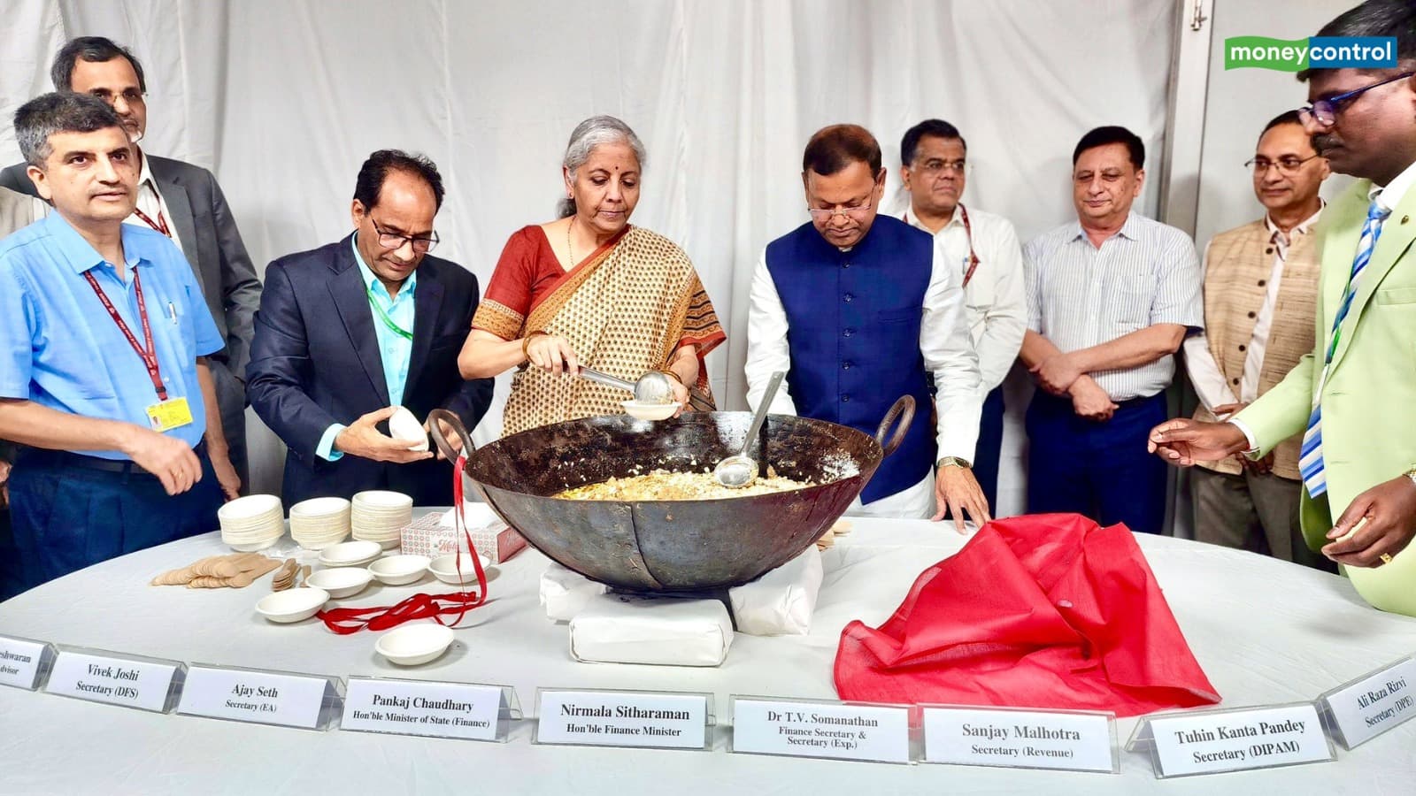 Budget 2026: आज 27 जनवरी को होगी हलवा सेरेमनी, जानिये हर साल क्यों होती है ये रस्म?