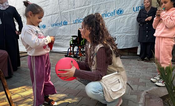 ग़ाज़ा में युद्धविराम से राहत, लेकिन बच्चों के लिए जोखिम बरक़रार