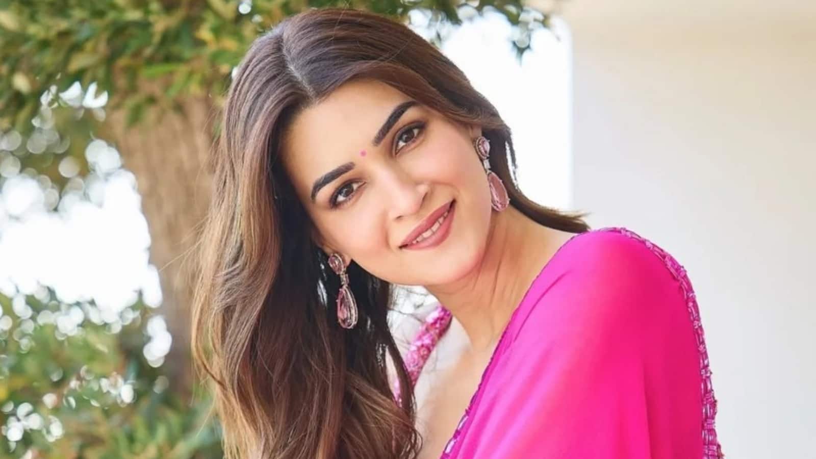 Kriti Sanon: साल 2026 कृति सेनन के लिए रहेगा खास, 'कॉकटेल 2' के साथ अपनी 20वीं फिल्म से जीतेंगी दिल