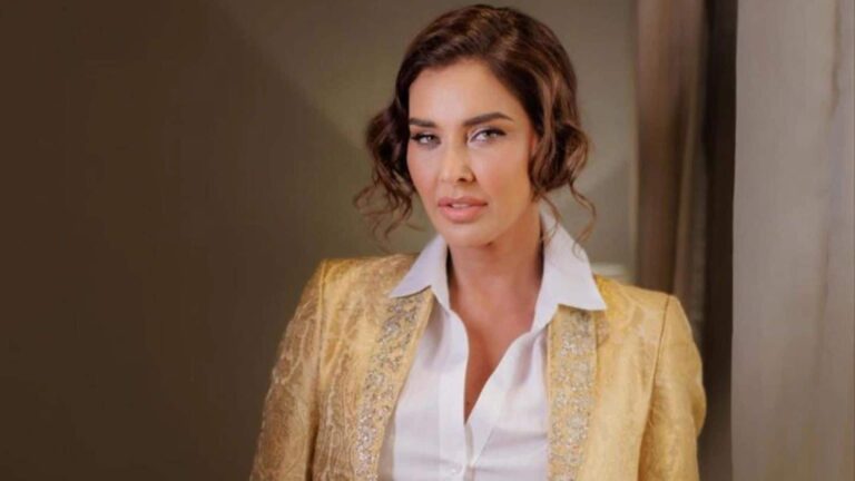 Lisa Ray: लिसा रे ने करियर के शिखर पर छोड़ा बॉलीवुड, 25 साल बाद एक्ट्रेस ने इंस्टा पोस्ट में बताई वजह