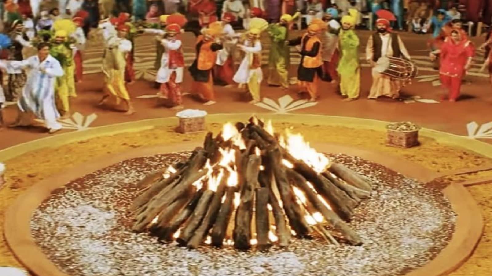 Lohri 2026: लोहड़ी के त्योहार में खास होते हैं ये रिवाज, इस दिन बनती हैं गुड़ की खीर और पिन्नियों जैसी परंपरिक चीजें