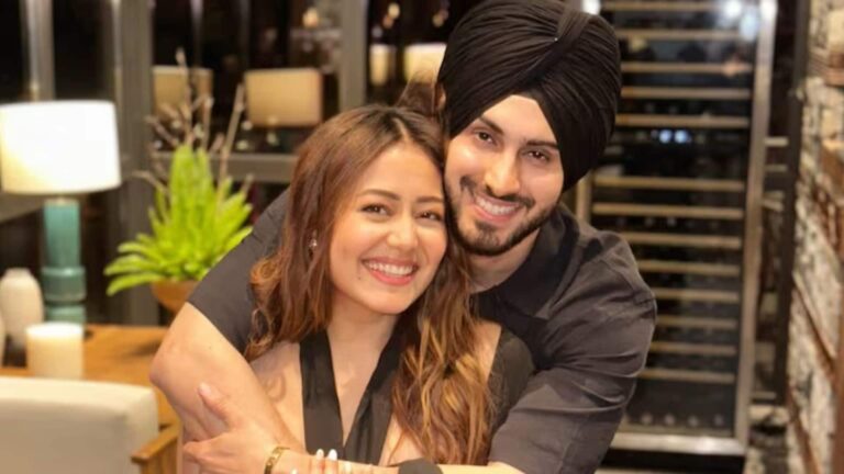 Neha Kakkar: रिश्तों से ब्रेक की घोषणा के बाद उठी नेहा कक्कड़ के तलाक की चर्चा, सिंगर ने दिया करारा जवाब