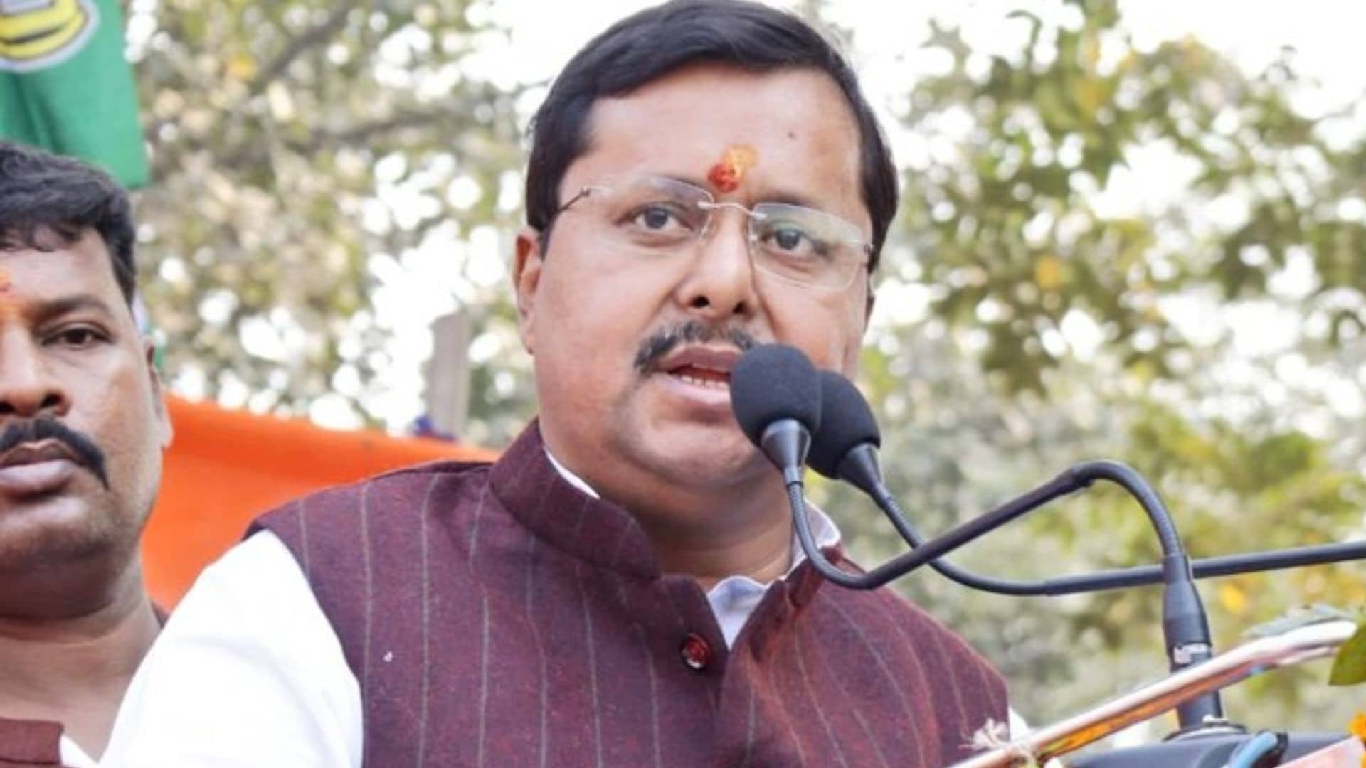 Nitin Nabin: 45 साल की बीजेपी ने 45 साल के युवा को दे दी पार्टी की कमान... अटल-आडवाणी से लेकर नितिन नबीन तक, किसने कब संभाला जिम्मा?