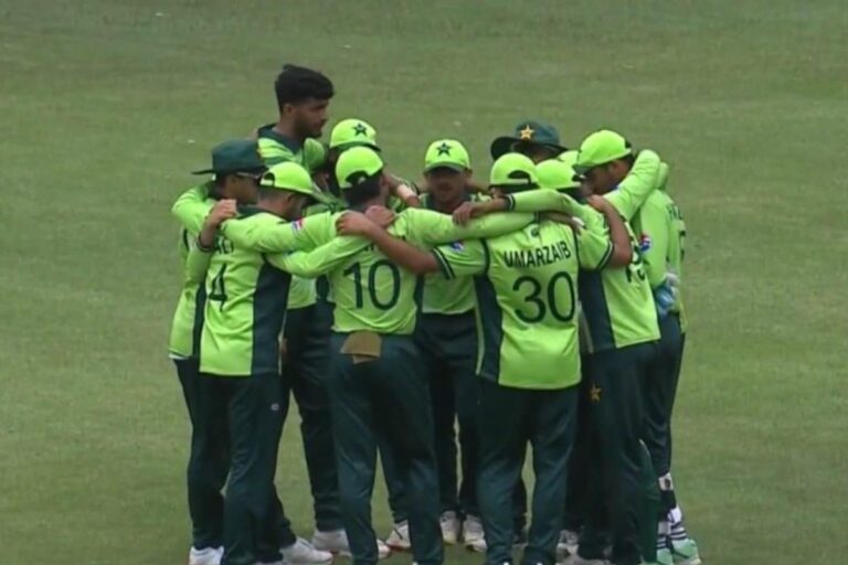 पाकिस्तान का अंडर 19 वर्ल्ड कप के पहले ही मैच में निकला दम, 173 पर ढेर हुई टीम, इंग्लैंड के गेंदबाजों के सामने बल्लेबाजों ने किया सरेंडर