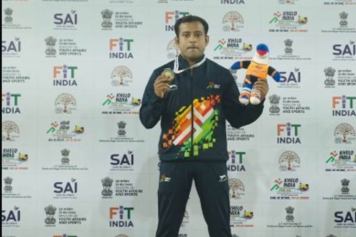 फेरी वाले ने जीता गोल्ड मेडल, डिफेंडिंग चैंपियन को हराया, कौन हैं राजा दास, जिन्होंने विदेशी गेम में मचाया धमाल