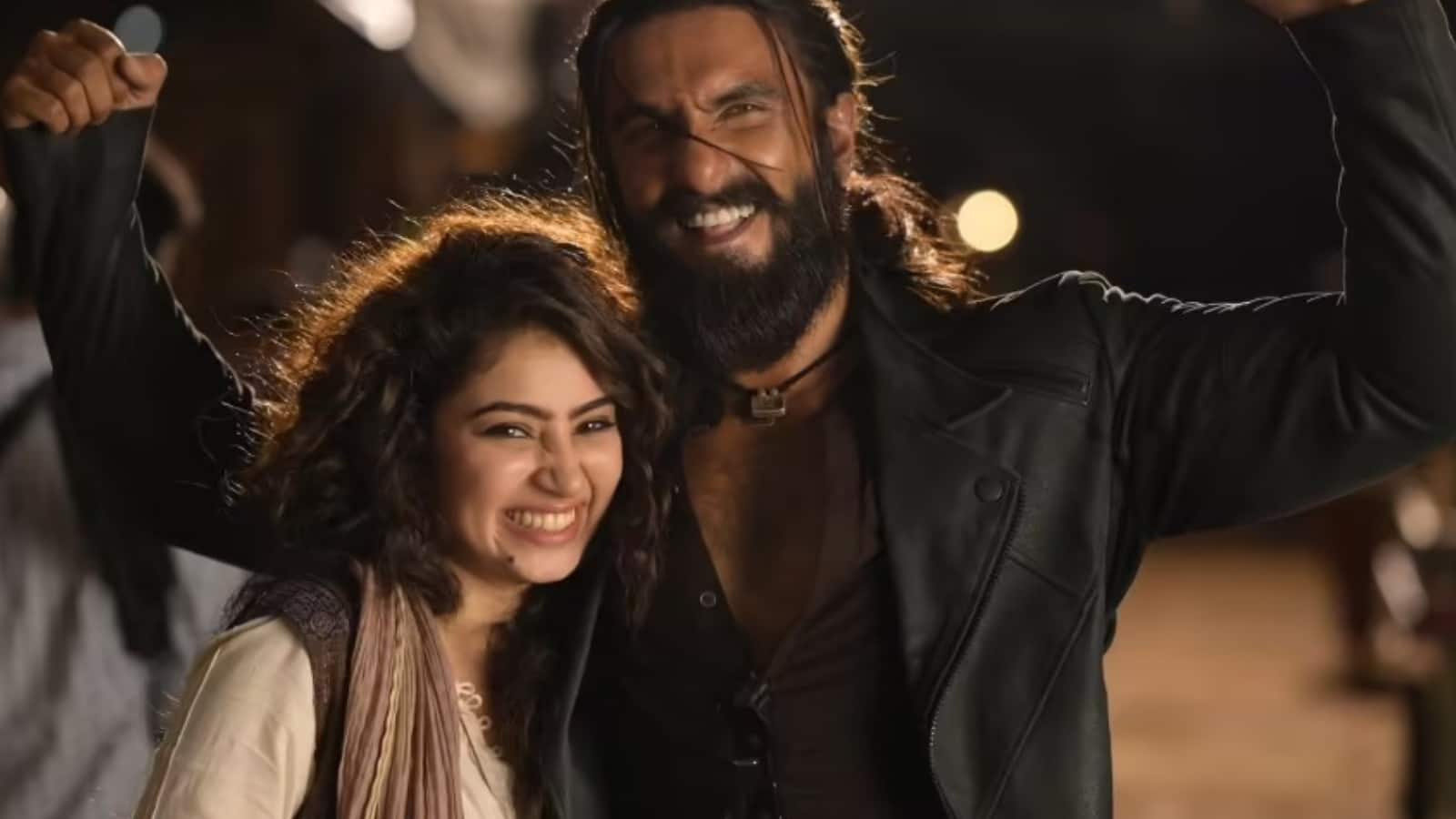 Sara Arjun: रणवीर सिंह से 20 साल के गैप पर अब सारा अर्जुन ने किया रिएक्ट, बोलीं- मैं जियो और जीने दो में....