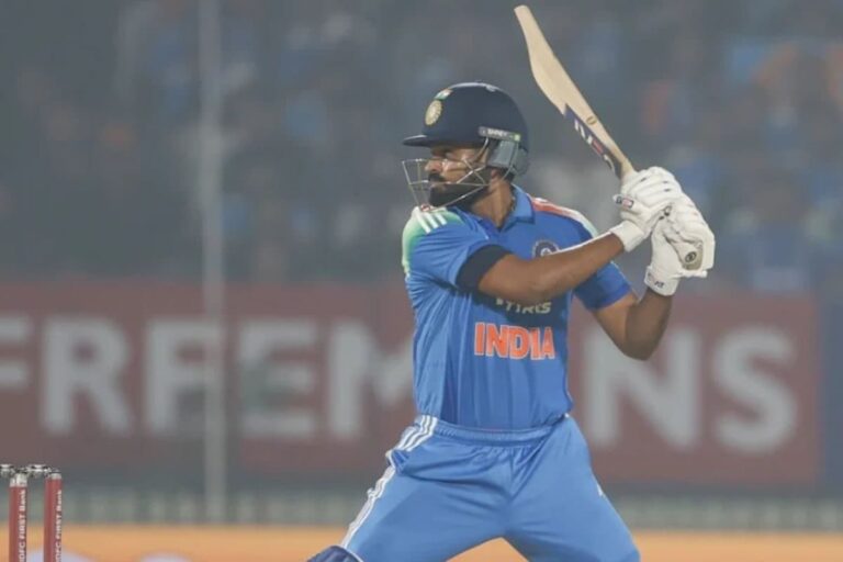 T20 टीम में बने रहेंगे श्रेयस अय्यर, वर्ल्ड कप से पहले BCCI ने लिया बड़ा फैसला