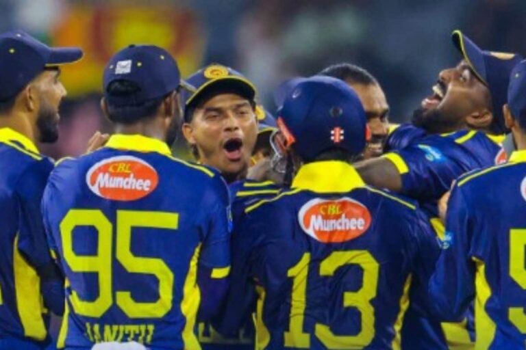 6  गेंद पर चाहिए थे 20 रन... आखिरी ओवर में गेंदबाज ने इंग्लैंड के जबड़े से छीन ली जीत