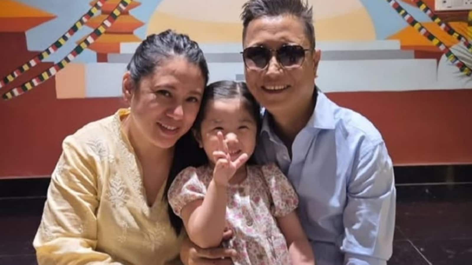 Prashant Tamangs Death: प्रशांत तमांग की पत्नी ने सिंगर की मौत पर चल रही फिजूल खबरों को बताया गलत, बोलीं- मेरे पति सोते समय ही...