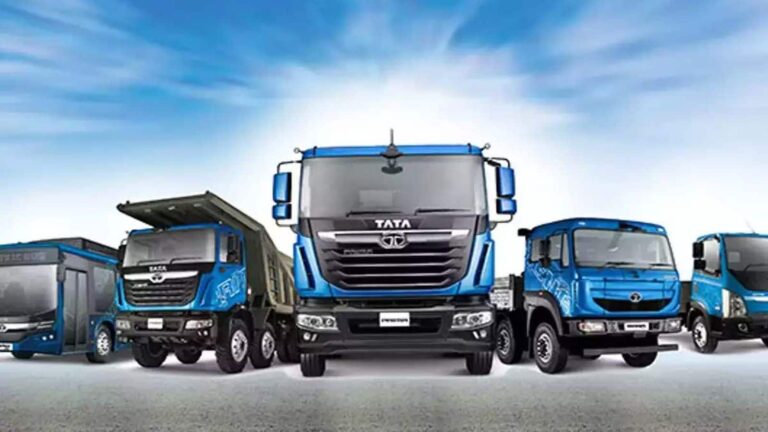 Tata Motors Q3 Results: शुद्ध मुनाफा 48% घटकर ₹705 करोड़ रहा, रेवेन्यू 16% बढ़ा; शेयरों पर रहेगी नजर