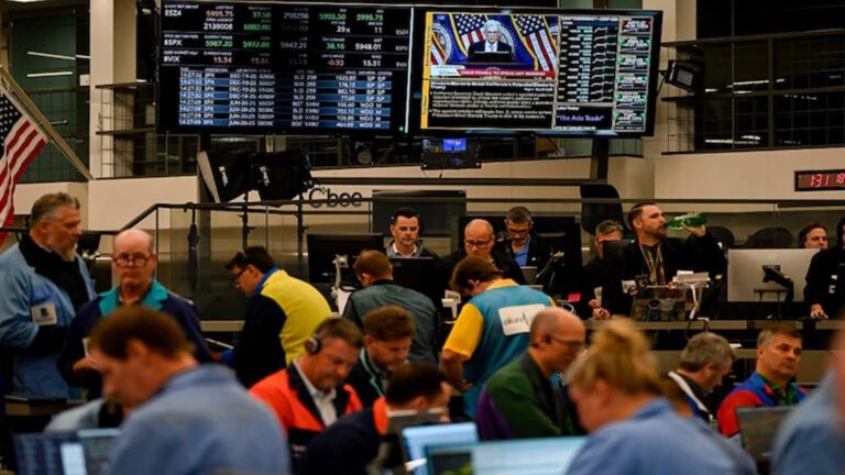 ट्रंप के इन बयानों पर अमेरिकी मार्केट में कोहराम, 2026 में पहली बार Dow Jones और S&P500 रेड जोन में बंद